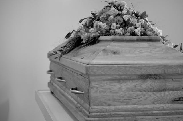 Understanding Casket Options for Funeral