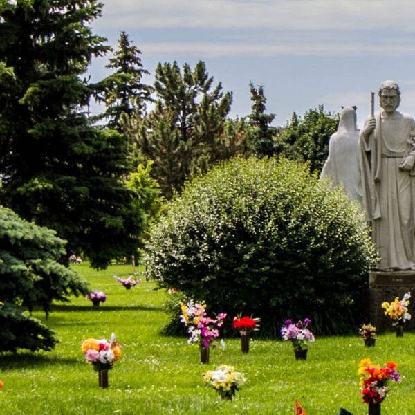 Queen of Heaven Catholic Cemetery, Onterio Canada